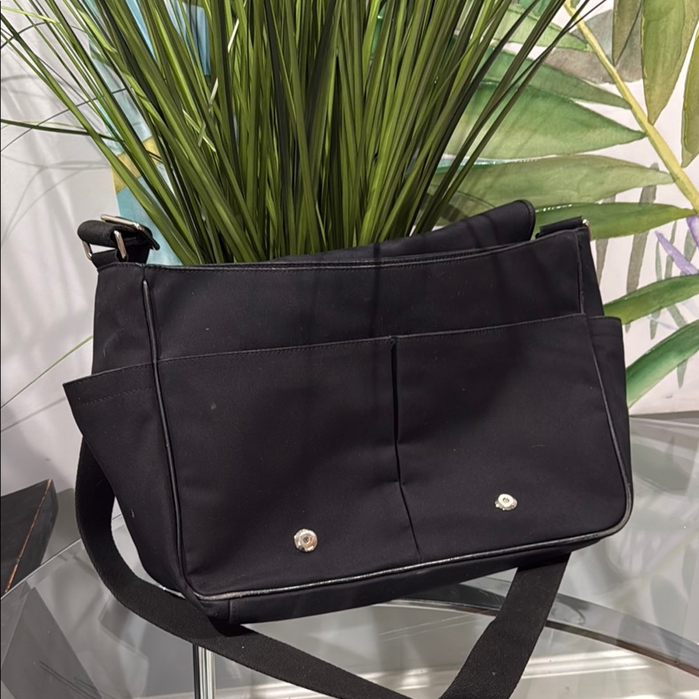 Coach Black Messenger Bag with Leather Accent and Adjustable Strap - Picture 2 of 6